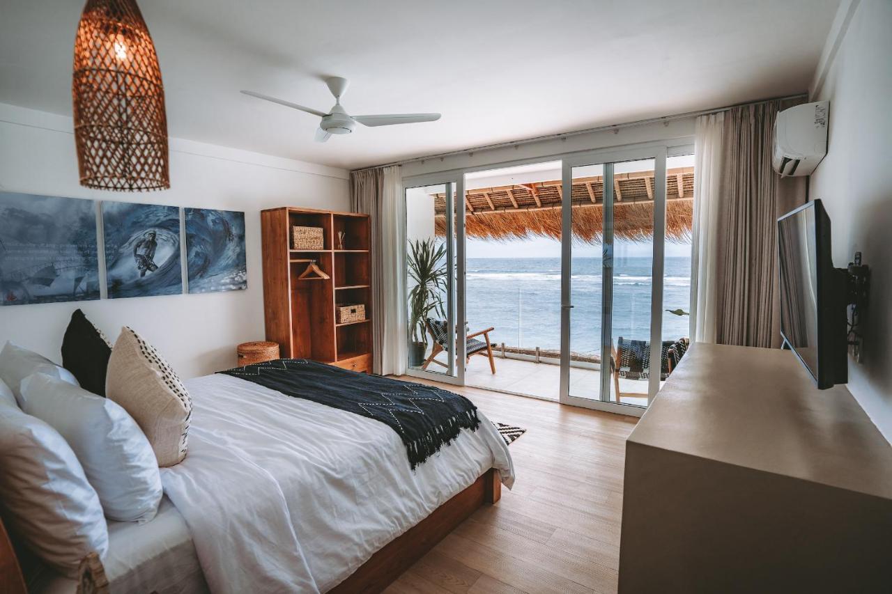 Legends Beachfront Resort อูลูวาตู ภายนอก รูปภาพ